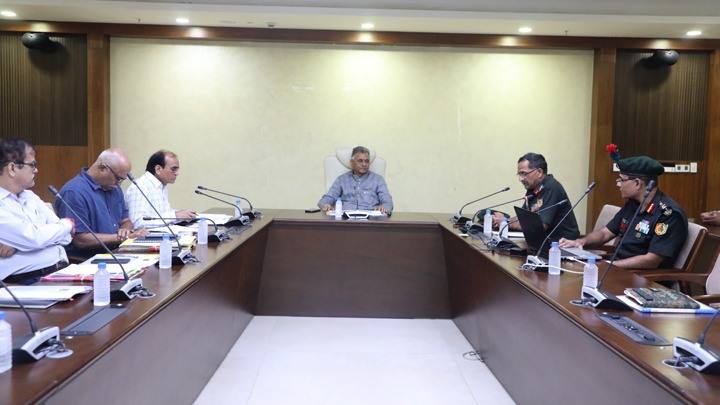 अनुशासन का दृष्टिकोण स्थापित करने के लिए सीएम राइज स्कूलों में एनसीसी की अनिवार्यता सुनिश्चित की जाएगी: राज्य मंत्री श्री परमार